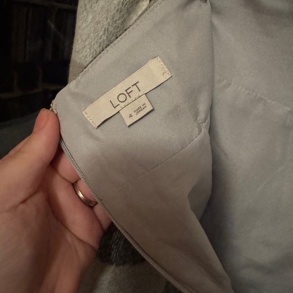 Loft Gray Plaid Size 4 Skirt Fall Inspired EUC - Picture 3 of 4